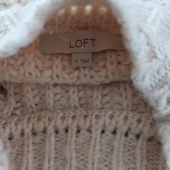 LOFT Soft Pink Alpaca Blend Sweater Size Small - Picture 5 of 9